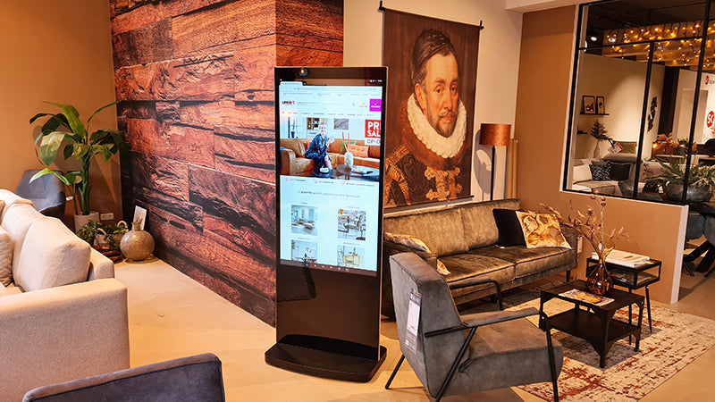 Slimline Freestanding Digital Screen Posters Totem Android Display