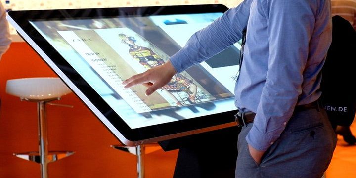 Free Standing Digital Display Screen Totem Portable - Be Quantum